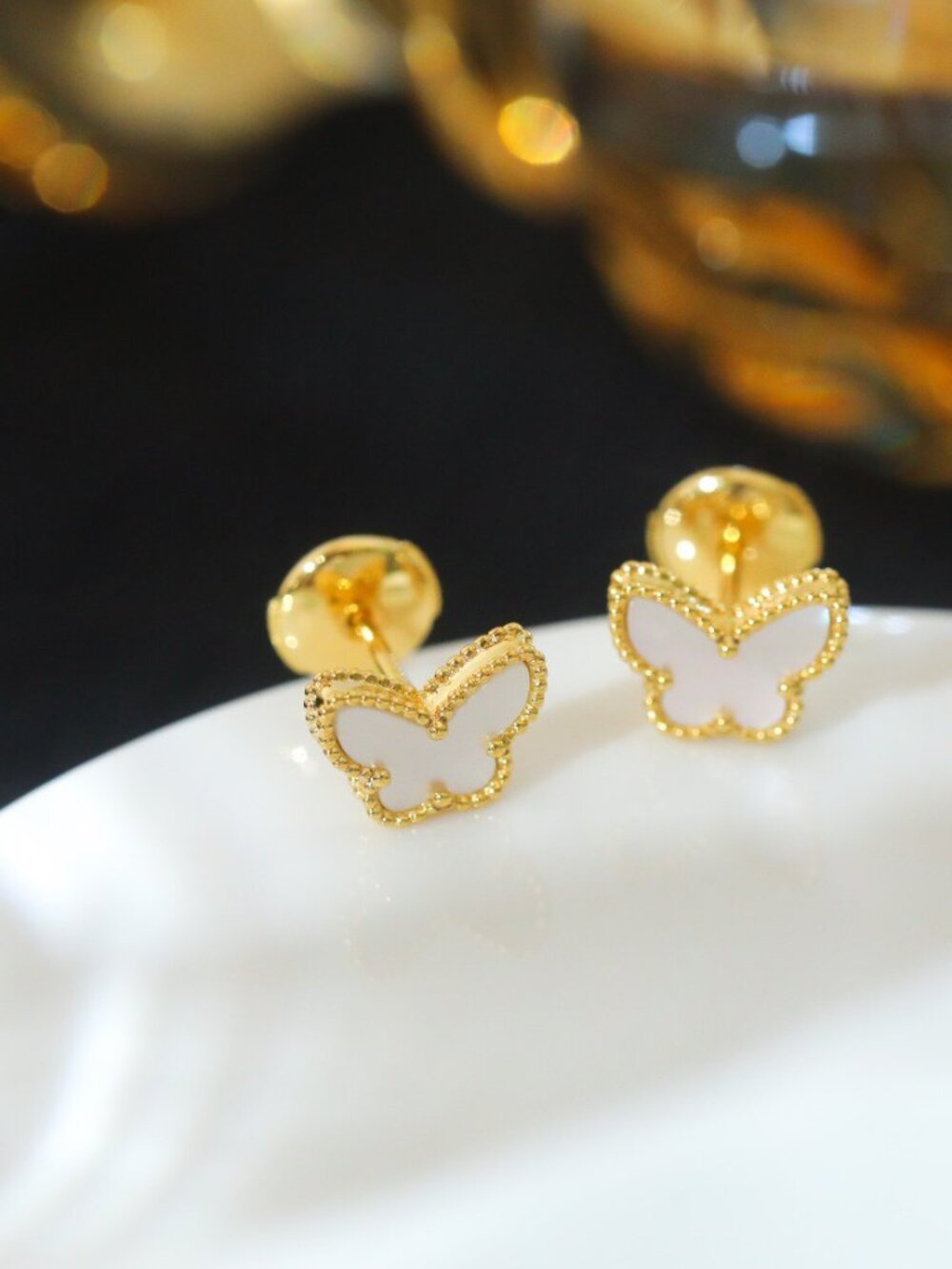 🤍 Van Cleef & Arpels White Butterfly Earrings